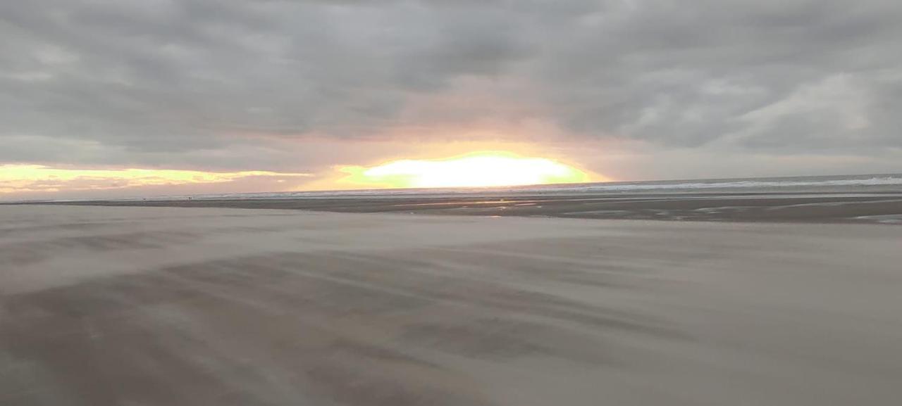 Le Pouget , Studio, Rez De Chaussee, Front De Mer Wifi Le Touquet Bagian luar foto